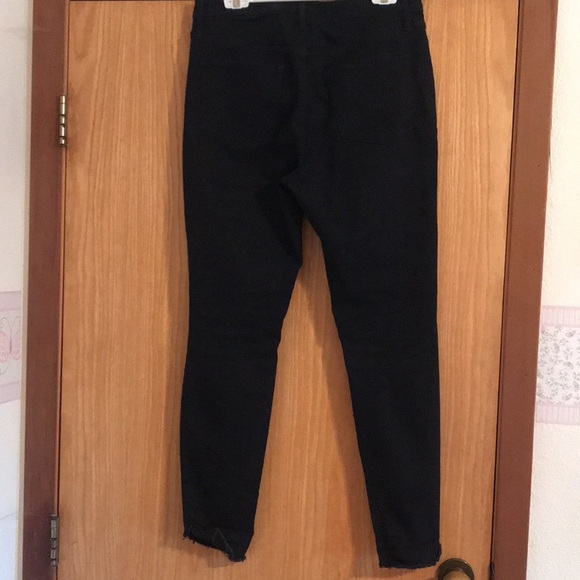 Wild fable Black high rise skinny jeans distressed pockets zipper size 10 - Picture 9 of 11